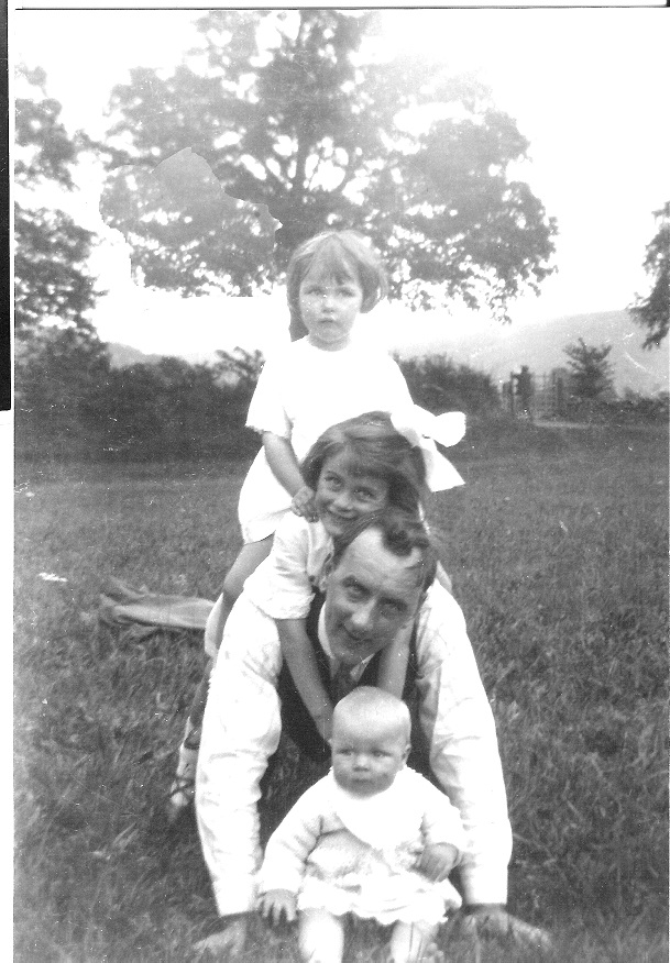 Eleanor with Uncle Will, Myrtle and Leonard